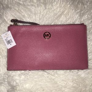 Brand new Michael Kors Fulton zip wristlet clutch